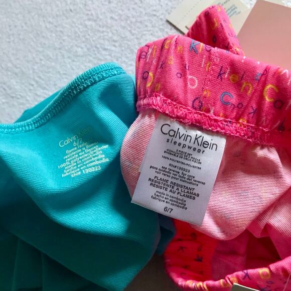 Calvin Klein NWT Pajamas for Girls 6/7 - Picture 9 of 10